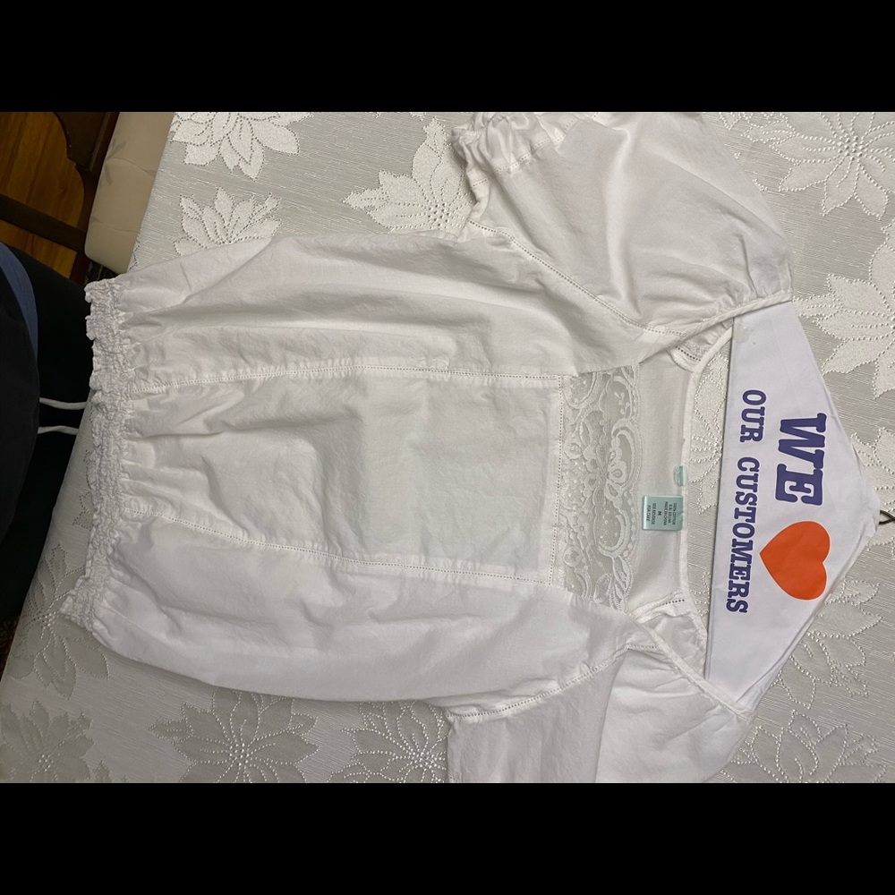 Size medium white blouse